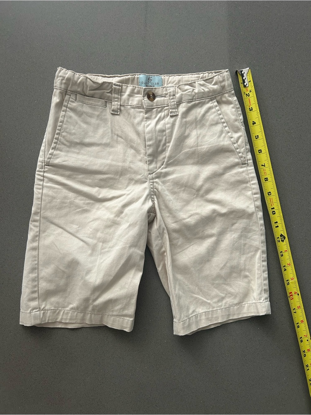 Class Club Modern Fit Khaki Chino Shorts Kids Size 10..